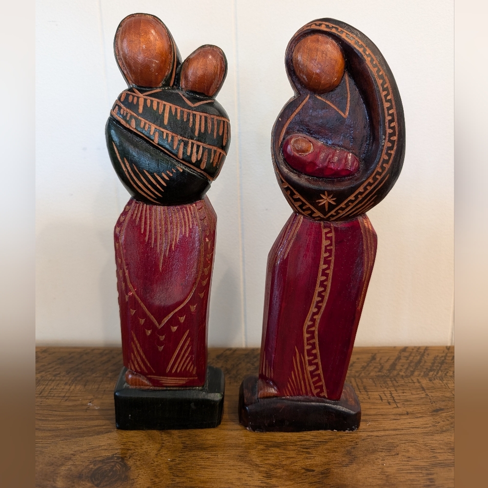 Set of Hand Carved Wooden Andean Motherhood Figurines Folk Art from Ecuador 10" - Picture 2 of 14